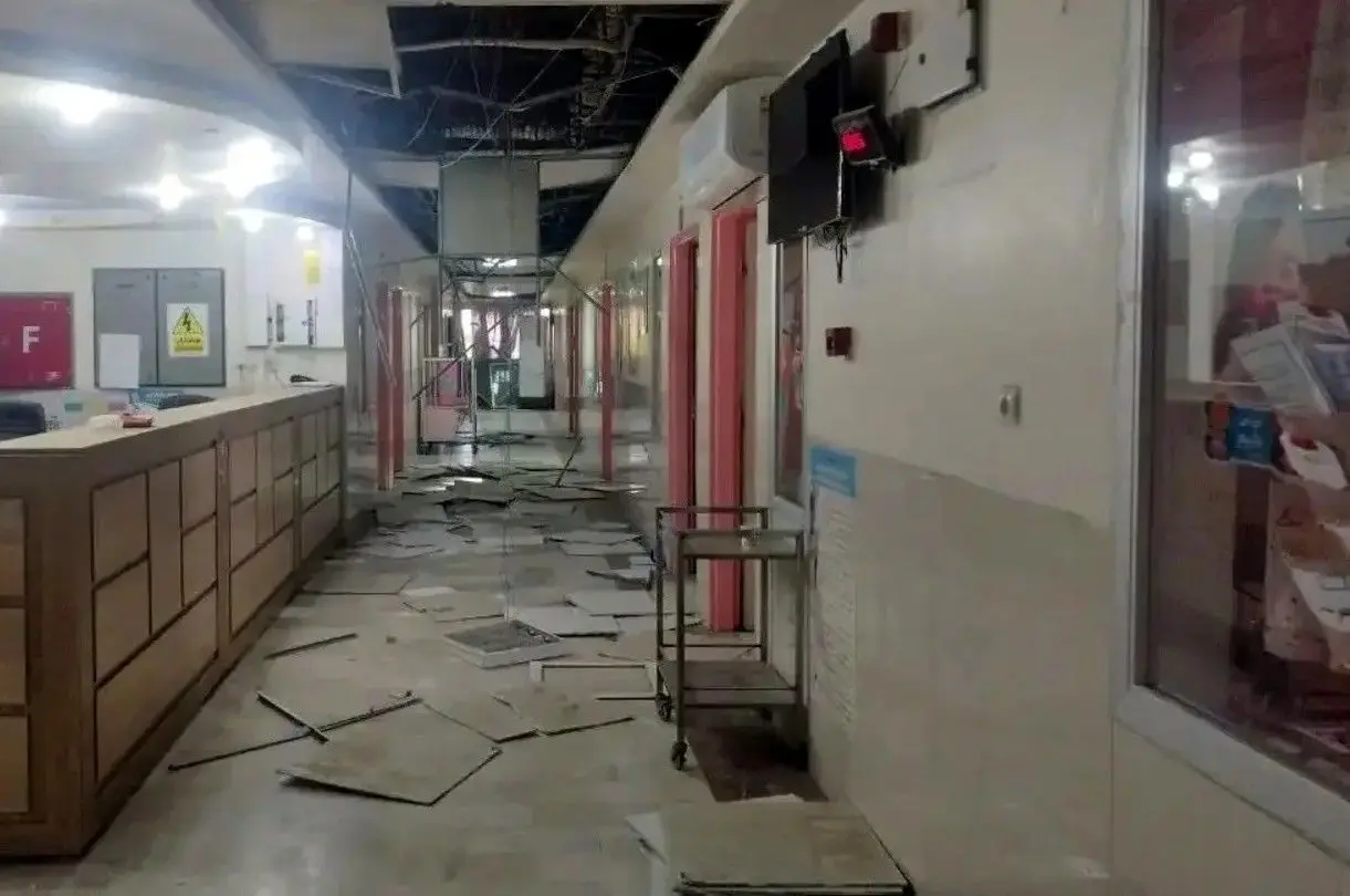 خسارت به دو بیمارستان در خوزستان بر اثر موج انفجار پرتابه‌ها