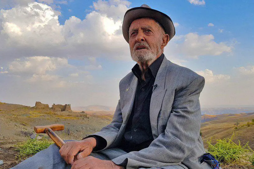 ریزعلی خواجوی؛ پهلوان زنده را عشق است!