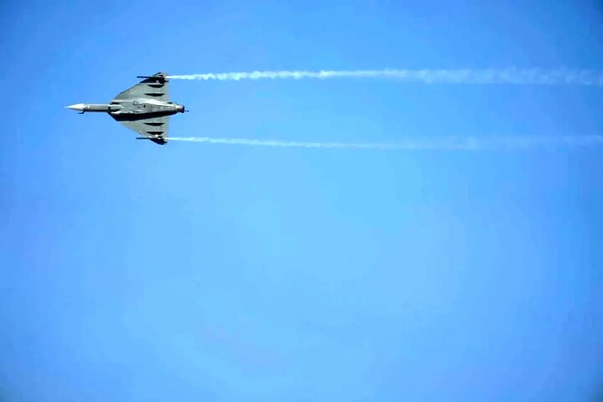 جنگنده‌ها از چه ارتفاعی قابل دیدن هستند؟