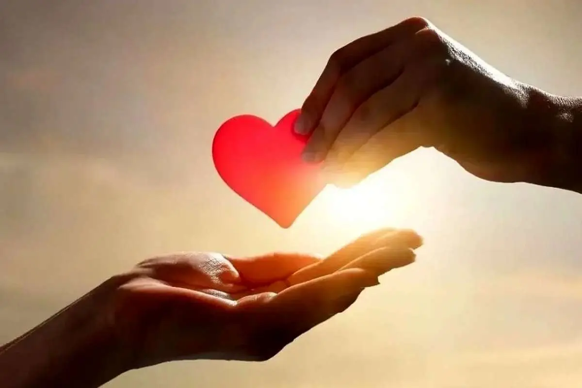  متن عاشقانه برای تبریک روز زن: دلنوشته‌های احساسی برای همسر یا عشق زندگی 1404