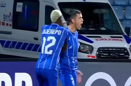 ببینید؛ گل اول استقلال به الحسین با پنالتی آسانی دقیقه 10