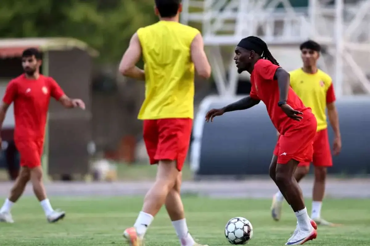 تکذیب بی‌انضباطی بیفوما از سوی باشگاه پرسپولیس