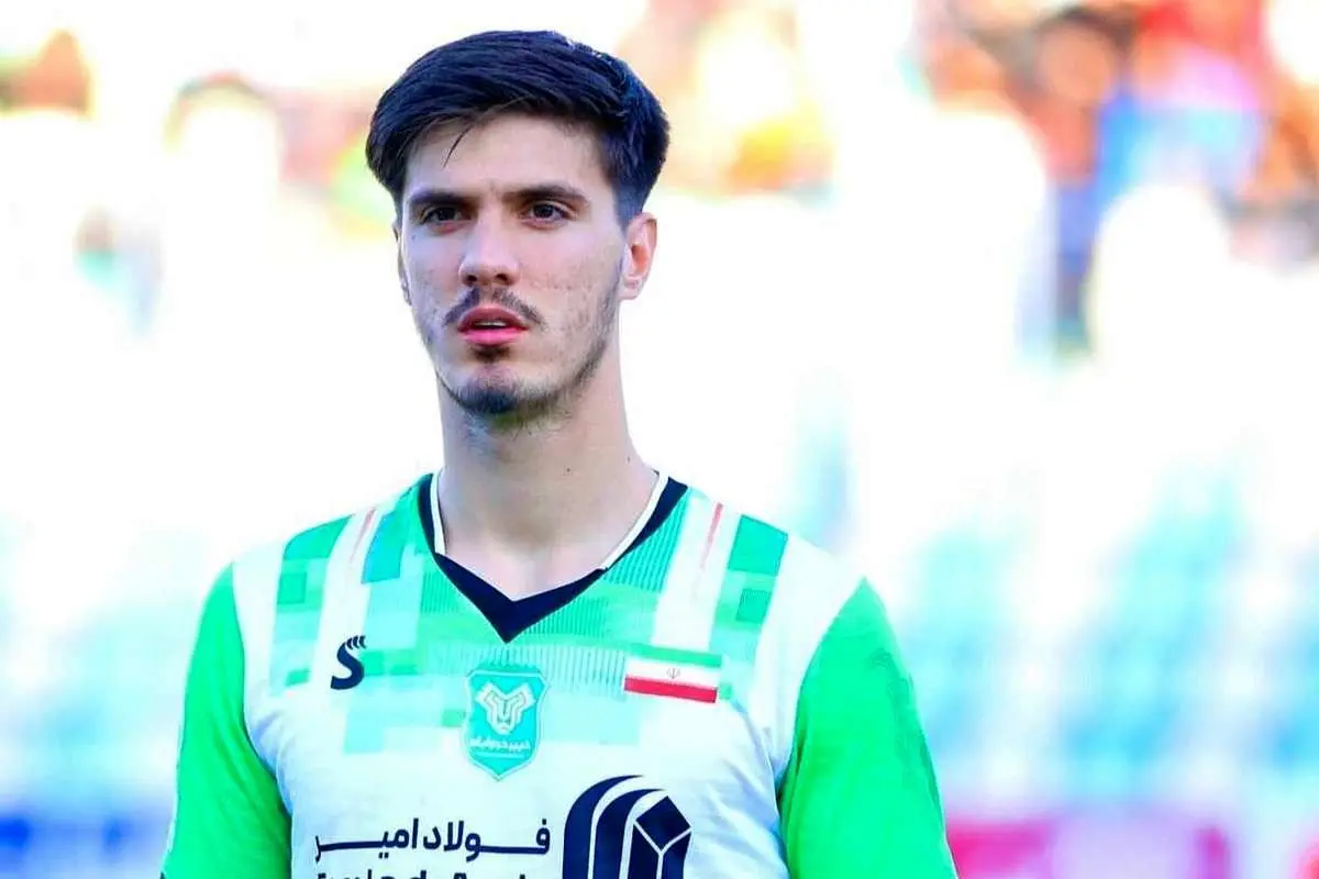 جنگ پشت پرده استقلال، پرسپولیس و تراکتور برای جذب پدیده ۱۹ ساله