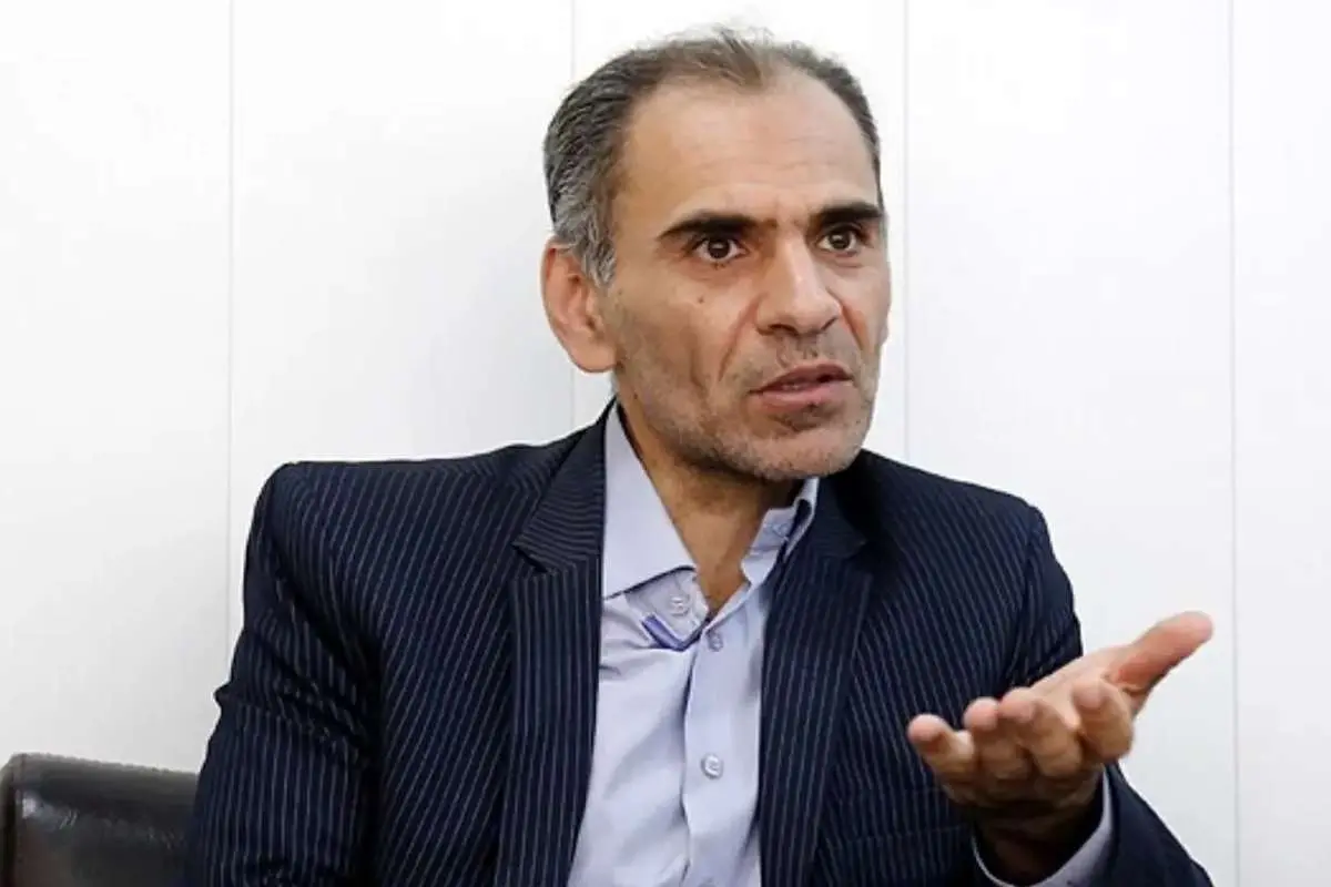 به اصلاح مالکیت گسترده در بانک های کشور نیاز داریم / دست بانک مرکزی از کنترل انحرافات بانکی کوتاه است / سیاست های کلی اصل 44 به بیراهه رفت / بخشی از تورم کشور حاصل خلق پول بی رویه بانک ها است

