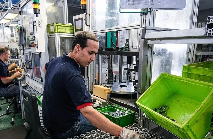 آغاز ثبت‌نام وام 22 میلیونی برای بنگاه‌های بالای 50 نفر