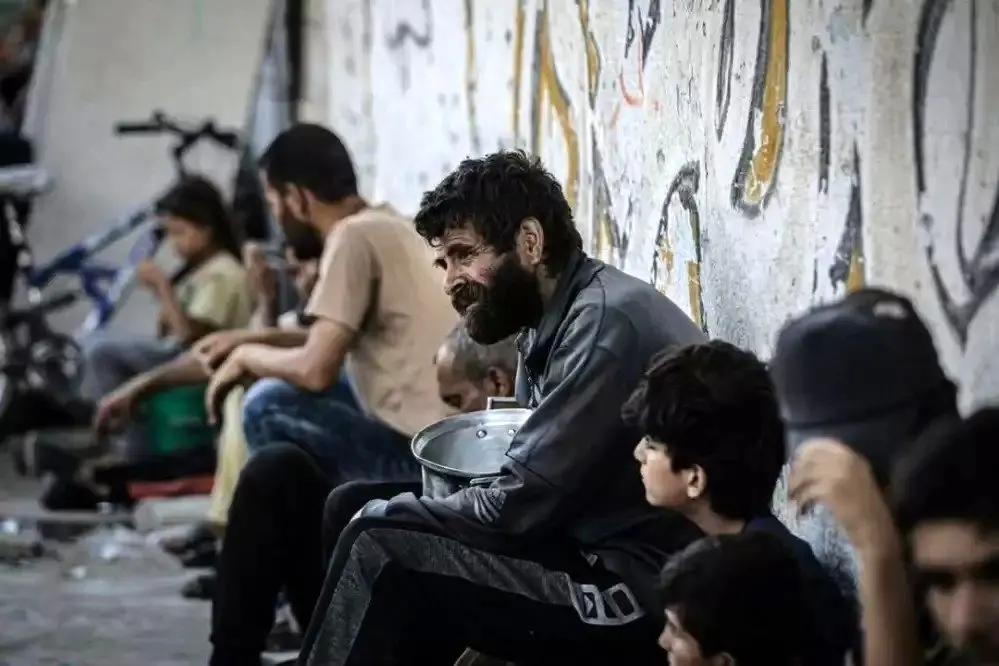 تو کجا، ما کجا؛ درباره توئیت خبرنگار فلسطینی ساکن غزه
