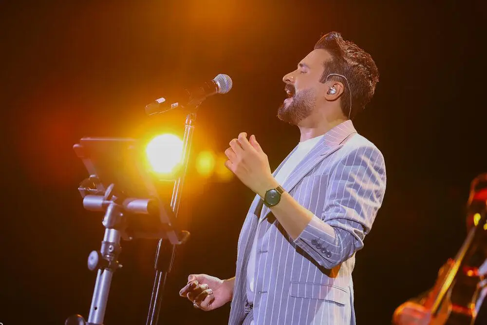 کنسرت راغب بر بستر خشک زاینده‌رود!