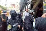 لحظه انتقال گروگان‌گیر خیابان ولیعصر تهران توسط پلیس نوپو