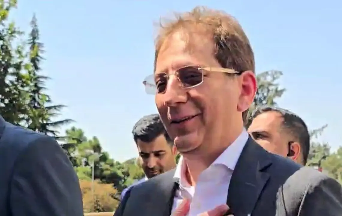  سرمایه‌دارانی هستند که بابک زنجانی به گرد پای آنان هم نمی‌رسد/ به بدبینی‌ها دامن نزنید