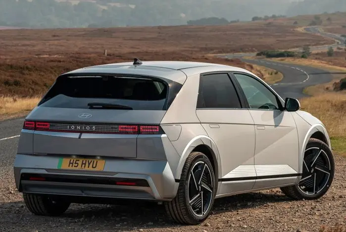 شاسی‌بلند کره‌ای رقیب پورشه شد