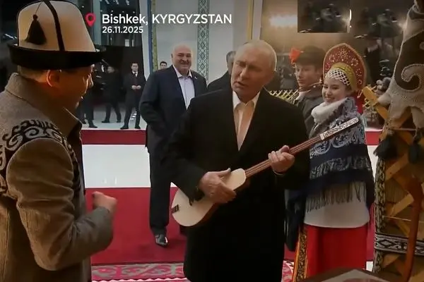 پوتین نوازنده شد!