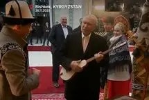 پوتین نوازنده شد!