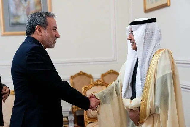 جزئیات دیدار دیپلمات ارشد سعودی با عراقچی 