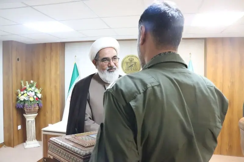 خلبانان برون مرزی و پورخاقان