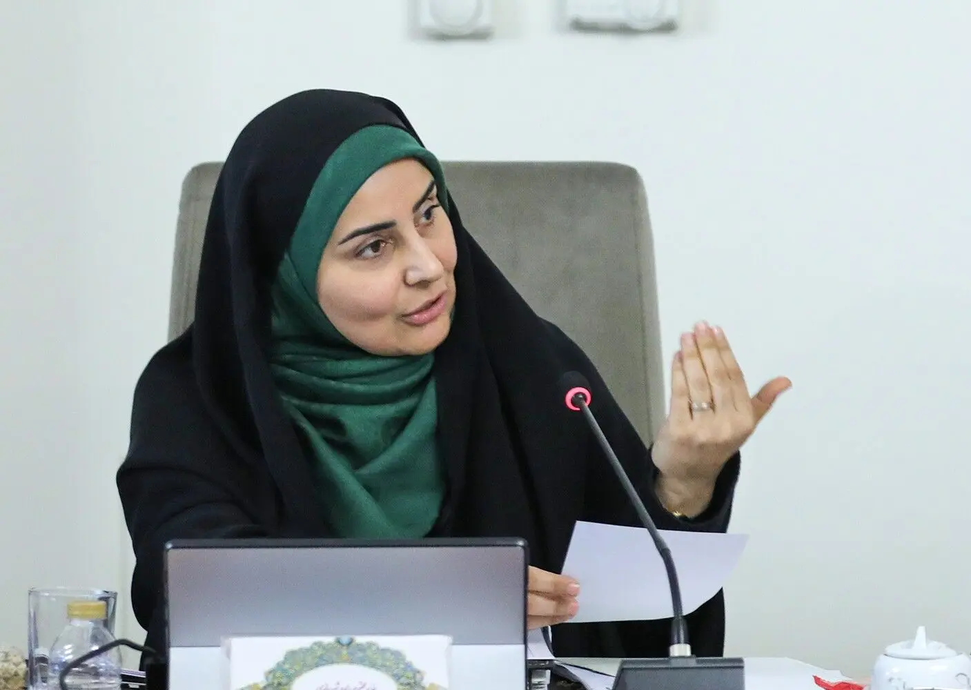 واکنش وزیر راه به ماجرای فرودگاه اردبیل