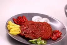 کباب تابه‌ای مرغ با سس آلبالو؛ طعم خاص و خوشمزه 

