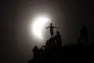 تایم‌لپس دیدنی از خورشیدگرفتگی در لندن