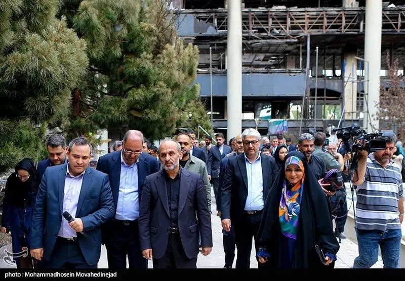 بازدید سفرای ۲۸ کشور از ساختمان شیشه ای  