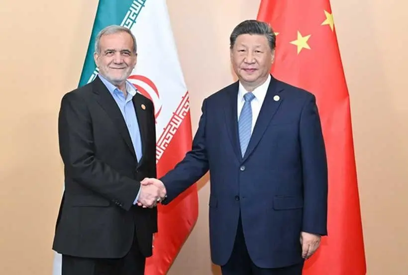نشریه اروپایی: اگر ایران کاملا به سمت چین متمایل شود، غرب کنترل خود را بر حیاتی‌ترین کریدور انرژی جهان از دست می‌دهد