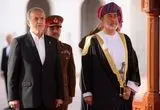 عکس؛ هدایای پزشکیان و سلطان عمان