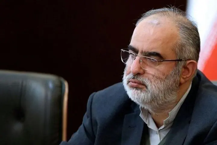 واکنش حسام‌الدین آشنا به آتش‌بس: جنگ پایان نیافته است، ما در سخت‌ترین نقطه جنگ ایستاده‌ایم