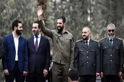 رژه نیروهای مسلح سوریه در حضور جولانی
