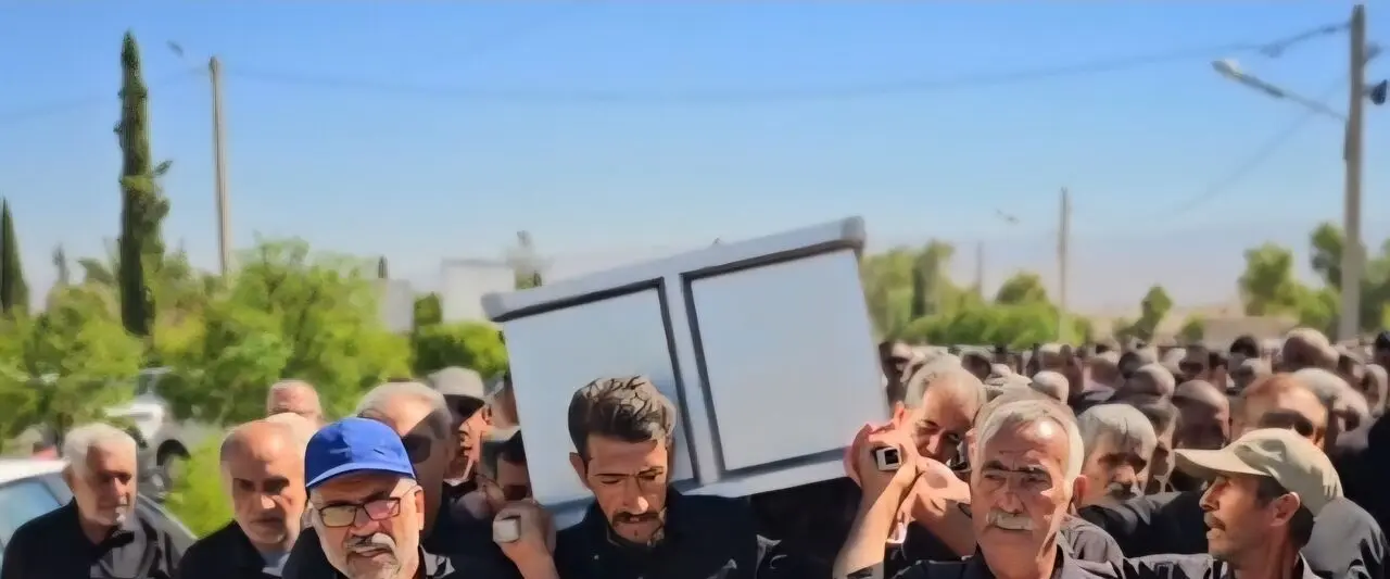 تشییع پیکر پدر محمدباقر ذوالقدر در فسا
