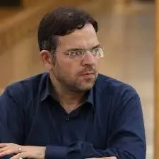واکنش عضو تیم رسانه‌ای مذاکرات به ادعای نبویان در خصوص تنگه هرمز