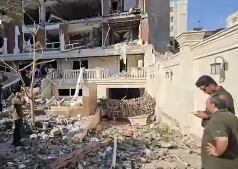 تصاویری از محل حادثه انفجار در بندرعباس