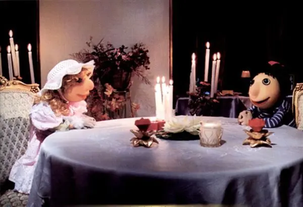 پشت صحنه ای که از فیلمبرداری کلاه قرمزی و سروناز ندیدید!