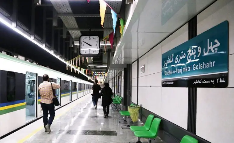 تصاویر؛ تهران راس ساعت ۶:۰۰ صبح