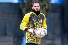 آدان آرام‌تر از همیشه در دروازه استقلال