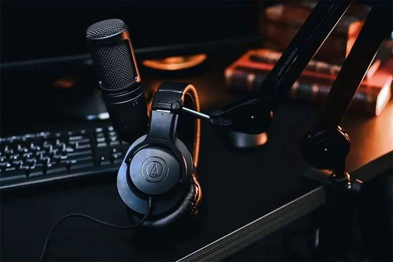 بهترین هدفون برای میکس و مسترینگ
