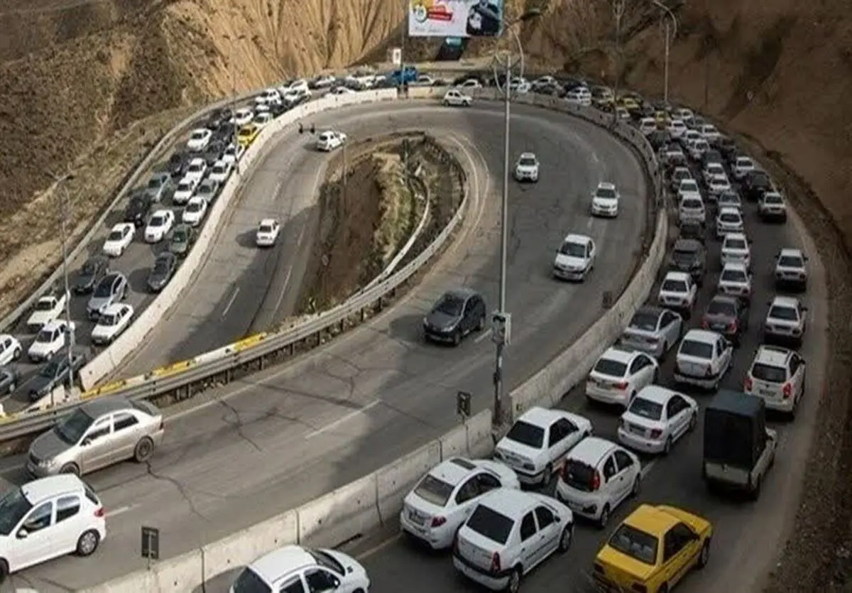 ترافیک سنگین در محورهای منتهی به تهران/ موج بازگشت مسافران ادامه دارد