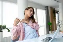 زبان مخفی بدن؛ چرا شانه و فک شما همیشه منقبض است؟