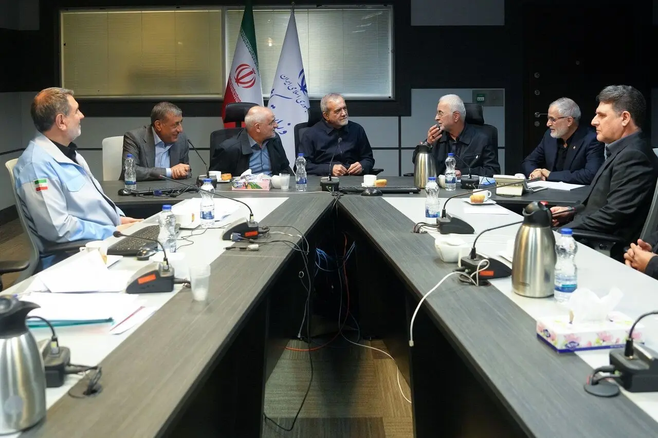 توضیحات پزشکیان در مورد تفویض اختیار به مدیران استانی