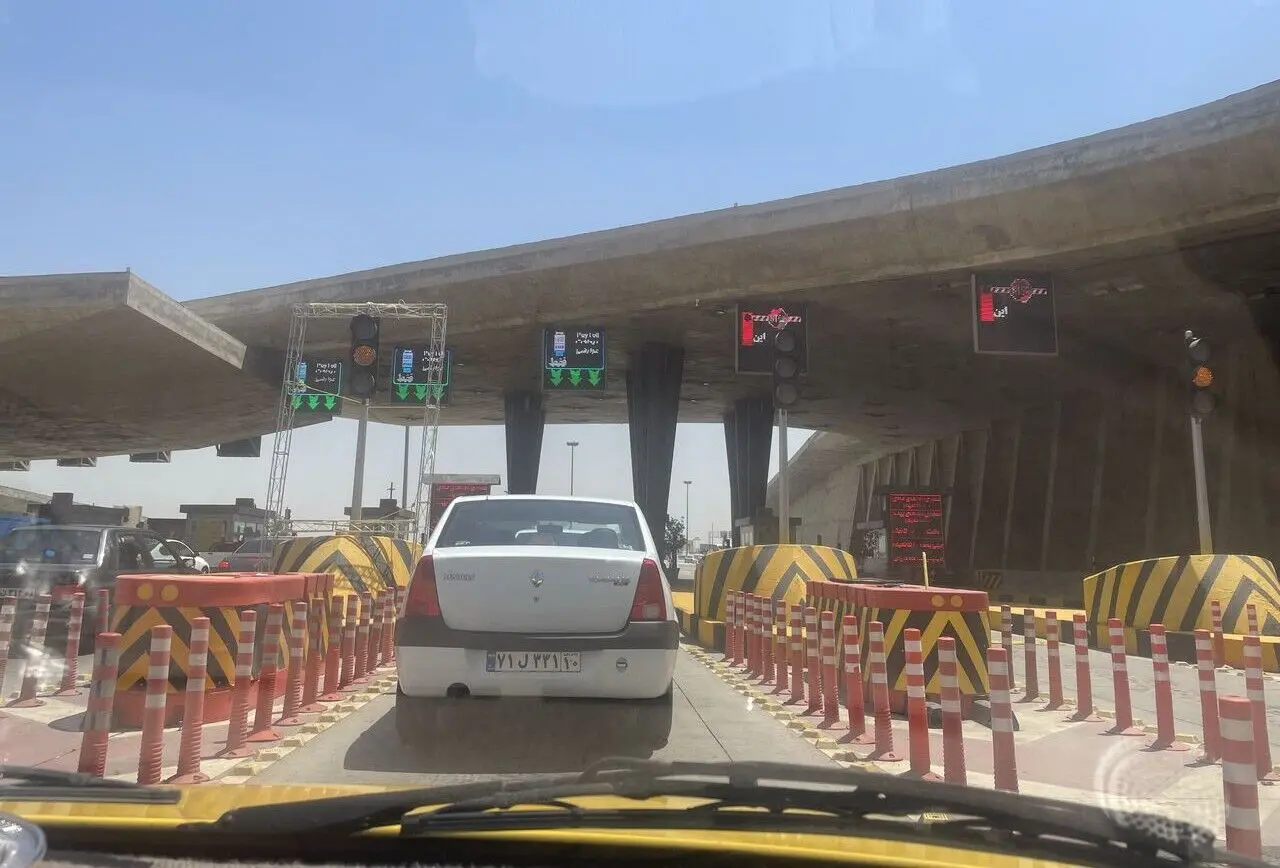 دریافت دستی عوارض آزادراه‌ها ممنوع شد


