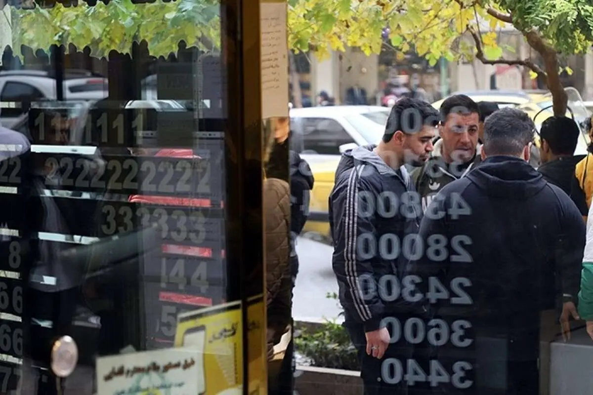 قیمت دلار امروز دوشنبه 2 شهریور 1405