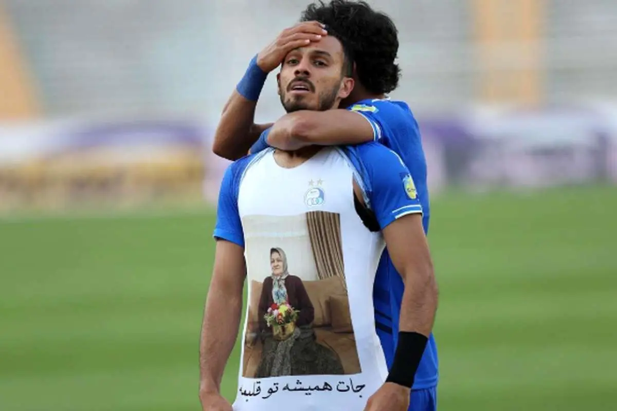 بازگشت ستاره خط دفاع استقلال به ترکیب