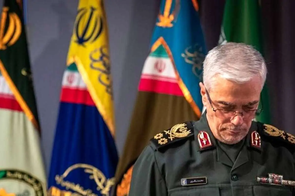 پاسخ برادر شهید باقری به ادعاها؛ سردار باقری چه نوع گوشی موبایلی داشت؟ 