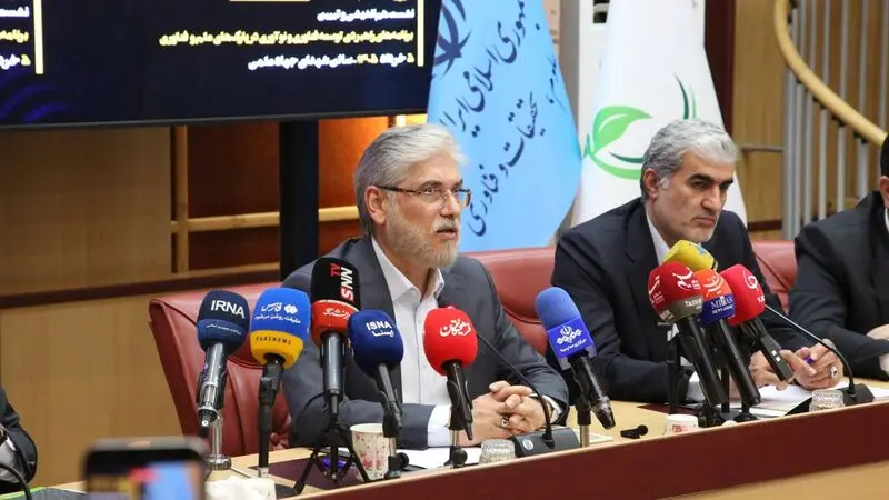 وزیر علوم