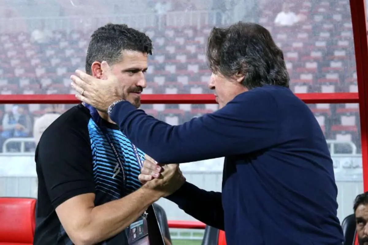 تصاویر؛ اولین حضور وریا غفوری روی نیمکت استقلال بعد از بازگشت