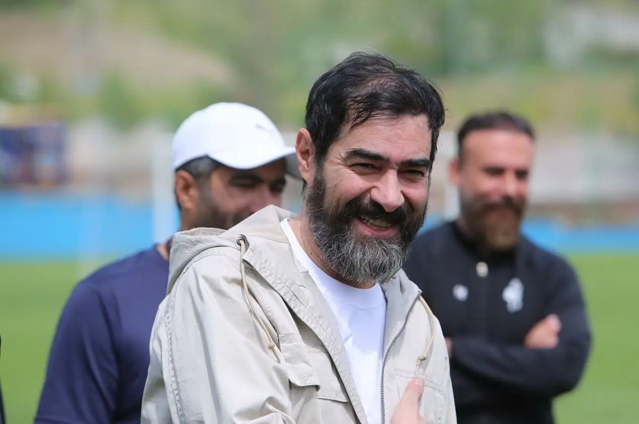 شهاب حسینی در میان جوانان اوتیسم