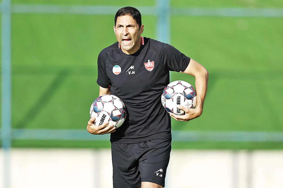 معرفی 3 مهاجم خارجی به پرسپولیس