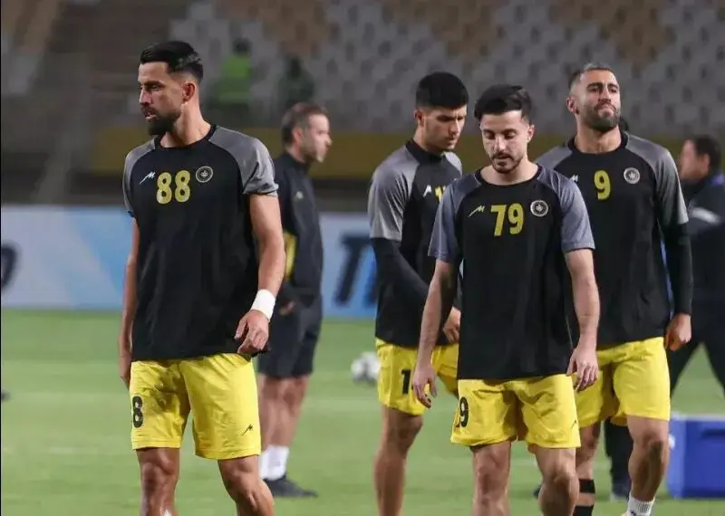 تساوی ۲-۲ سپاهان مقابل آخال؛ فرار در دقیقه ۶+۹۰ با یک سوپرگل