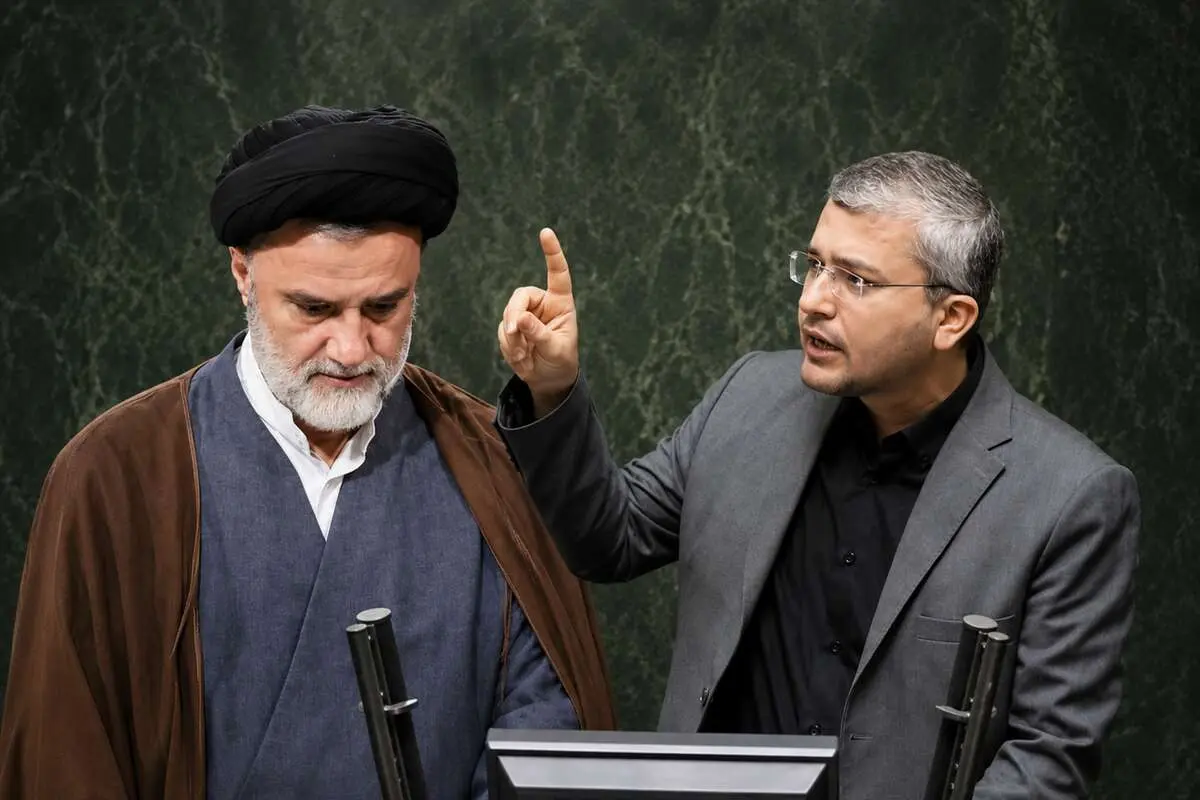 تغییر آرایش‌ امنیتی مجلس/ رمزگشایی از حذف دو نماینده مخالف مذاکره

