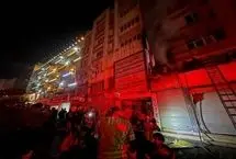 آتش‌سوزی بامدادی در خیابان سعدی؛ نجات ۷۰ نفر از ساختمان اقامتی