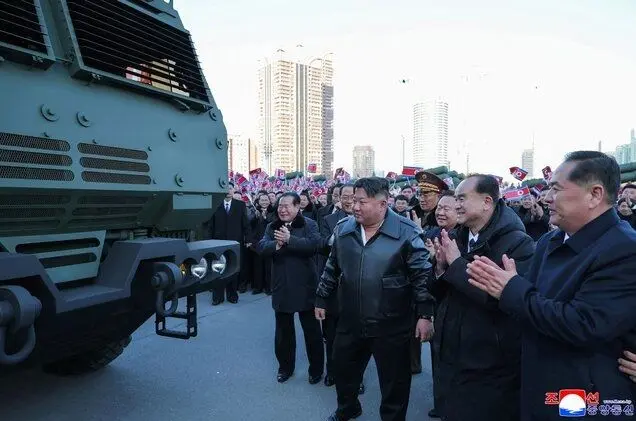 کره‌شمالی از موشک‌اندازی با قابلیت حمل کلاهک هسته‌ای رونمایی کرد