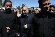 تصاویری از آخرین حضور سردار سلامی در جمع زائران امام رضا (ع)