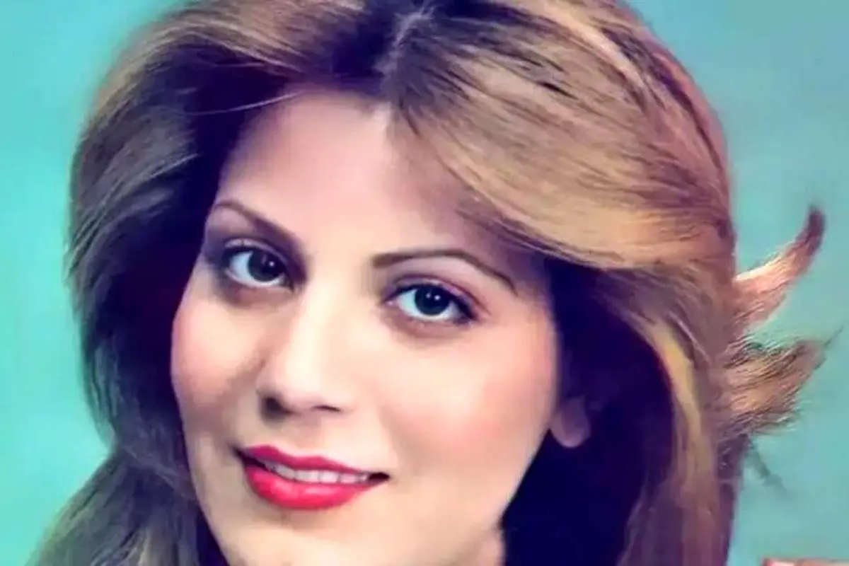 اکی بنایی کیست؟ خواننده‌ای که دکترای موسیقی داشت